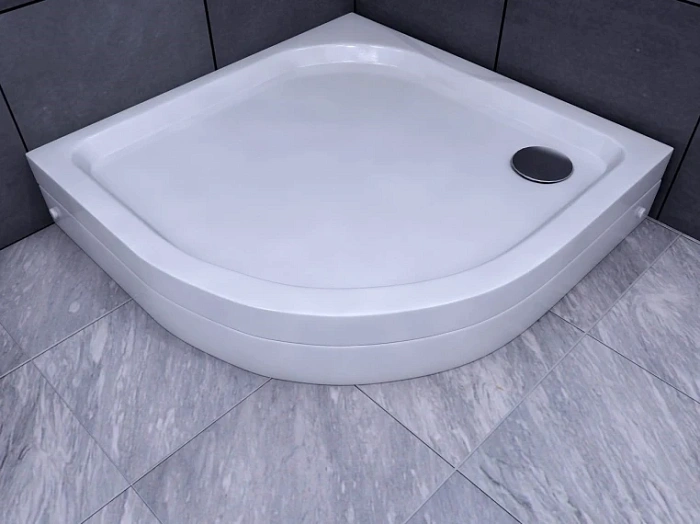 Душевой поддон акриловый AQUATEK 100*100*15 1/4 R50 с ножками с фронтальным экраном, без сифона с уп. 