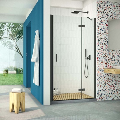 Дверь в душевой проем Vegas Glass AFP Retta 120 02М 01 R, профиль черный матовый, стекло прозрачное