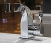 Смеситель Bravat Wave F174108C-2 для раковины
